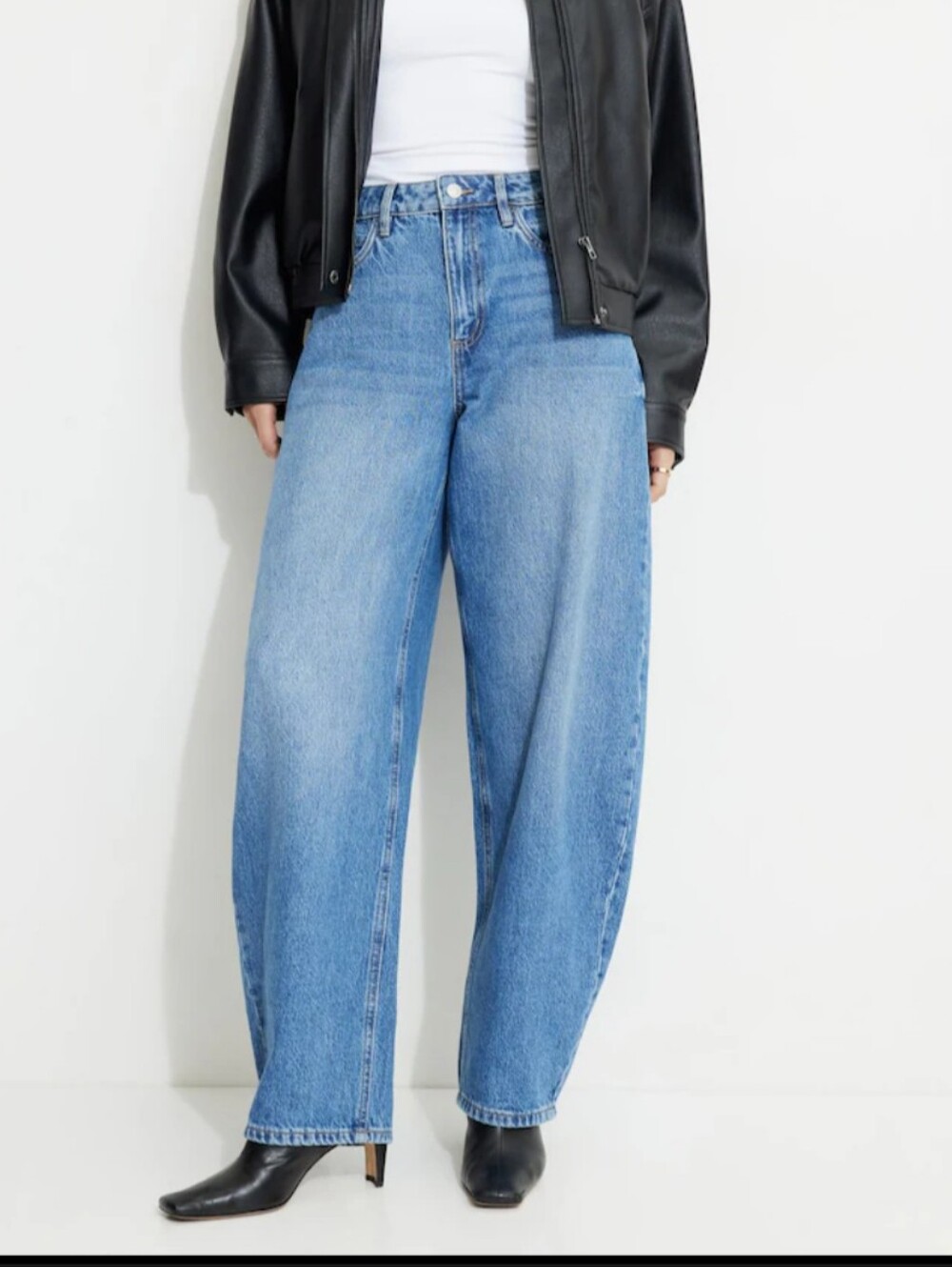 Barrel Like jeans By Dynamite Denim. Horseshoe. June. Size 8 Or 29. GUC.